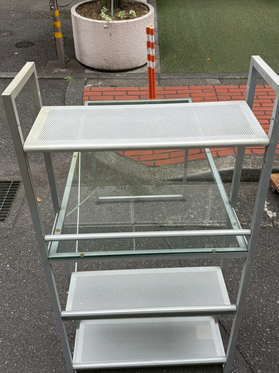 ガラス棚