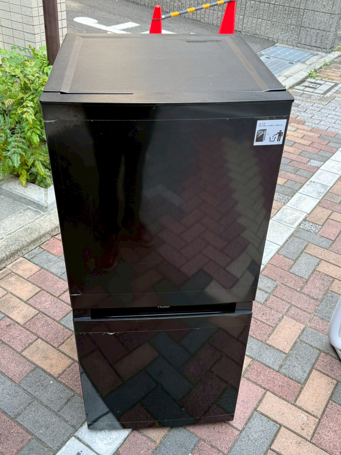 埼玉県川口市 Haier JR-NF121NJ 121L冷凍冷蔵庫 2025年製 きれいな状態